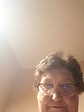 Snapshot of Katherine735 chatting on 06.19.26 Katherine735 online show from 06.19.26
