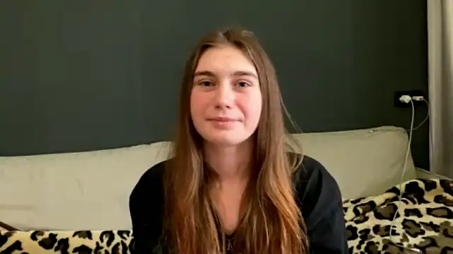 SueannHoffpauir online show from 10.15.25