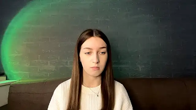 LingNikkel online show from 10.30.25