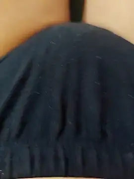 Snapshot of Jiya_hott chatting on 11.08.25 Jiya hott online show from 11.08.25