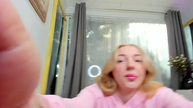 SundyRose online show from 03.03.26