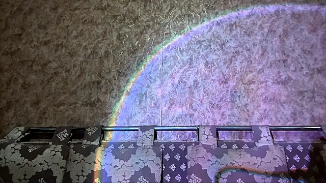 Snapshot of Babis_girlsss chatting on 10.24.25 Babis girlsss online show from 10.24.25