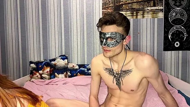 EmiliaCouple online show from 01.07.26