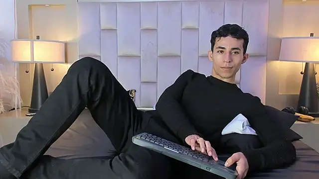 Zahir Ashar online show from 03.21.26