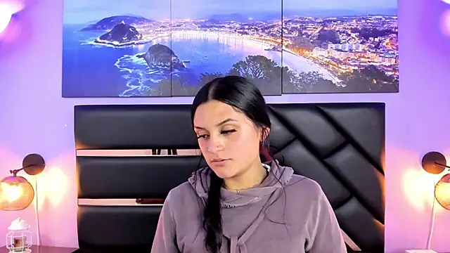 Snapshot of GAbrielaBotero chatting on 03.19.26 GAbrielaBotero online show from 03.19.26