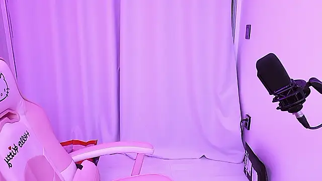 Snapshot of MISA_02 chatting on 02.05.26 MISA 02 online show from 02.05.26