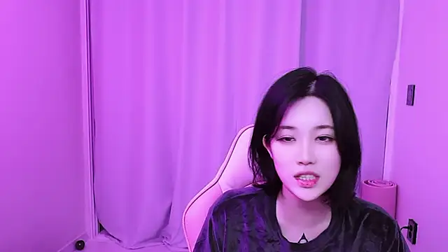 Snapshot of MISA_02 chatting on 03.15.26 MISA 02 online show from 03.15.26