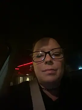 EdNEmSexyBlend online show from 10.14.25