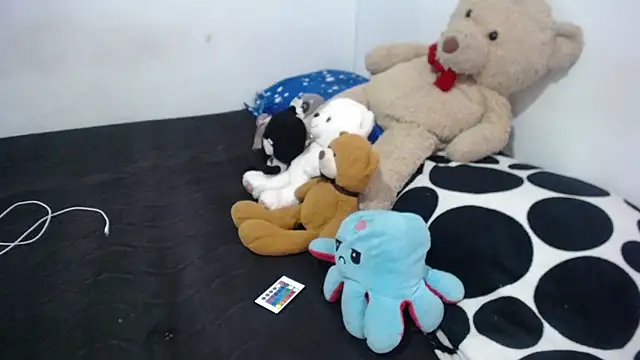 Snapshot of Antonhyjared chatting on 04.03.26 Antonhyjared online show from 04.03.26