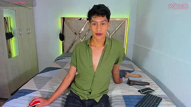 Snapshot of Jacovo2002 chatting on 10.09.25 Jacovo2002 online show from 10.09.25