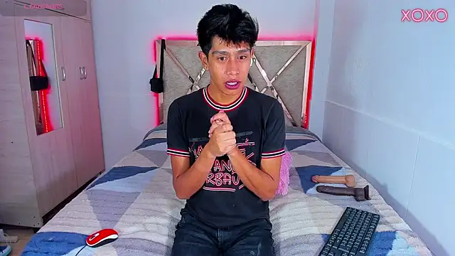 Snapshot of Jacovo2002 chatting on 10.16.25 Jacovo2002 online show from 10.16.25