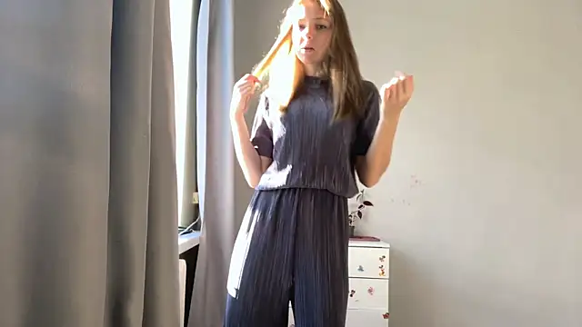  petaI online show from 10.22.25