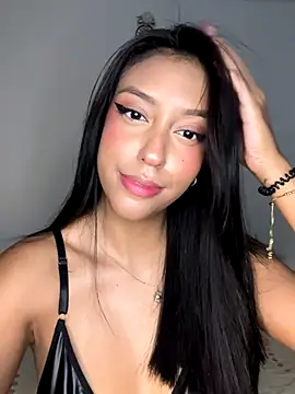 Victoria Lerose online show from 10.14.25