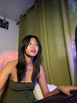 Snapshot of De_amore chatting on 06.20.26 De amore online show from 06.20.26