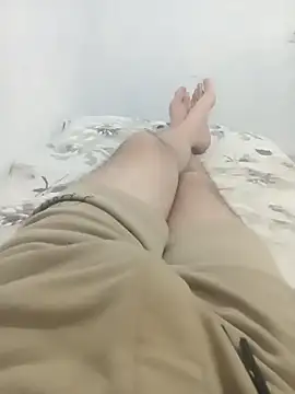 Snapshot of Arabeman300 chatting on 10.29.25 Arabeman300 online show from 10.29.25