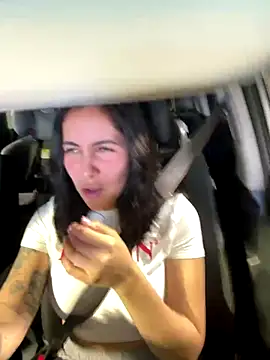 Lolathebaddie online show from 10.21.25