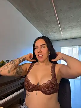 Lolathebaddie online show from 02.26.26