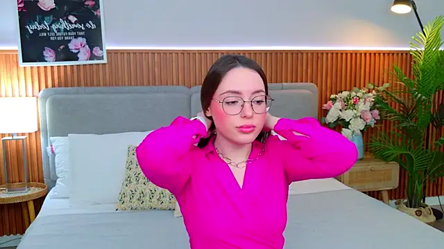 JulliRoss online show from 04.26.26