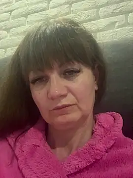 Snapshot of Butterfly8385 chatting on 05.17.26 Butterfly8385 online show from 05.17.26