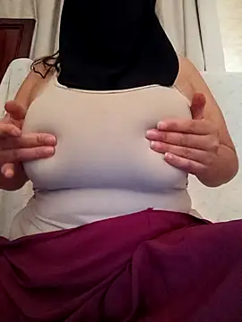 Ranya-50 online show from 10.13.25