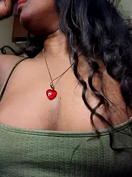 Snapshot of Lovely_Payal chatting on 05.10.26 Lovely Payal online show from 05.10.26
