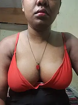 Snapshot of Lovely_Payal chatting on 05.14.26 Lovely Payal online show from 05.14.26