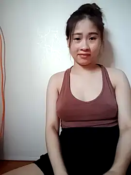 tuongvycute online show from 10.21.25