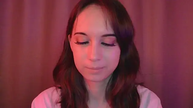 Snapshot of VeraLush chatting on 01.07.26 VeraLush online show from 01.07.26