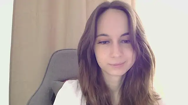 Snapshot of VeraLush chatting on 02.23.26 VeraLush online show from 02.23.26