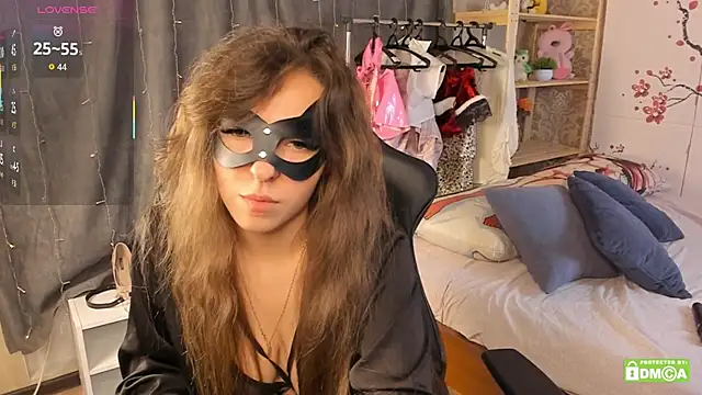 EvaTech online show from 10.23.25