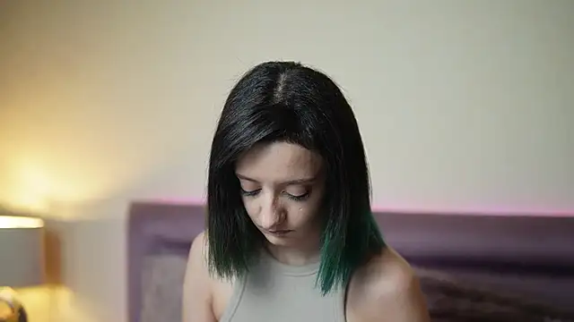 JoelleApril online show from 06.09.26