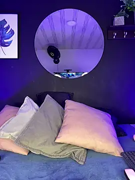 TamaraaRoss  online show from 03.19.26