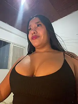 Snapshot of mis-violetha chatting on 07.23.26 mis-violetha online show from 07.23.26