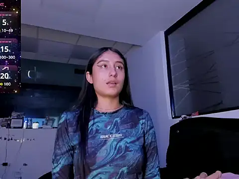 Snapshot of princesstina- chatting on 10.15.25 princesstina- online show from 10.15.25