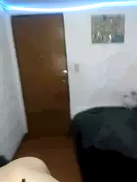 issa bunny online show from 10.12.25