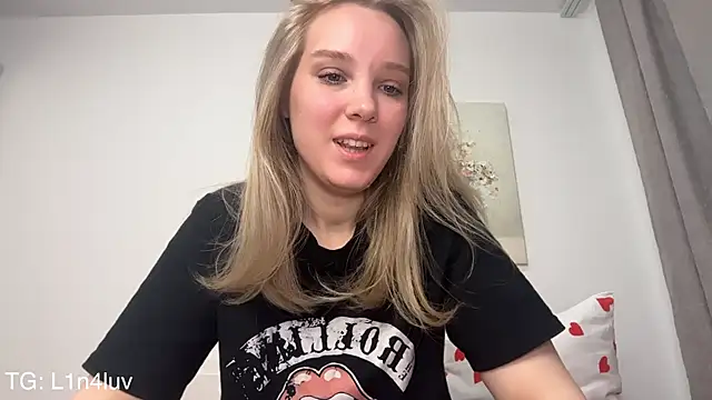 AIicaparkerc online show from 02.09.26