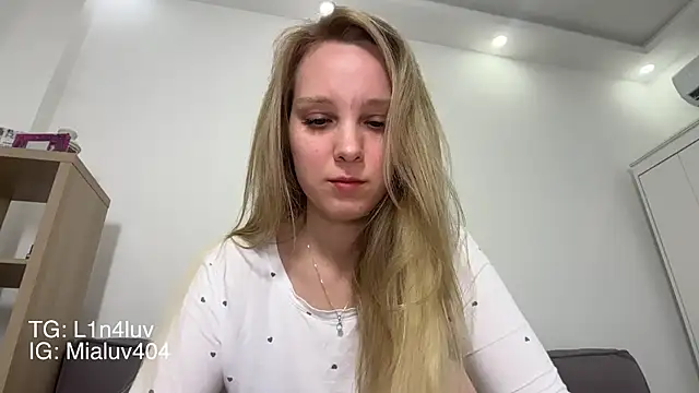 AIicaparkerc online show from 07.23.26