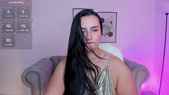 Snapshot of Gabriella_evans_ chatting on 11.19.25 Gabriella evans online show from 11.19.25