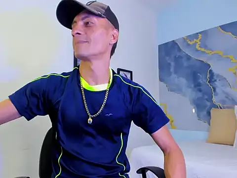 latin crissex online show from 10.23.25