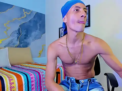 latin crissex online show from 10.24.25