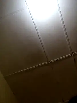 Snapshot of Expose_Queen chatting on 11.17.25 Expose Queen online show from 11.17.25