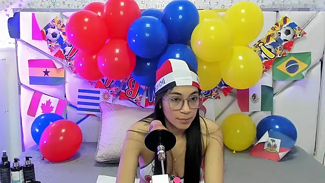 Snapshot of GabbiePrice chatting on 06.23.26 GabbiePrice online show from 06.23.26