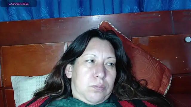 Snapshot of lirioo chatting on 02.03.26 lirioo online show from 02.03.26