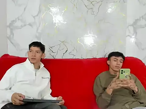 heyy noah11 online show from 06.30.26
