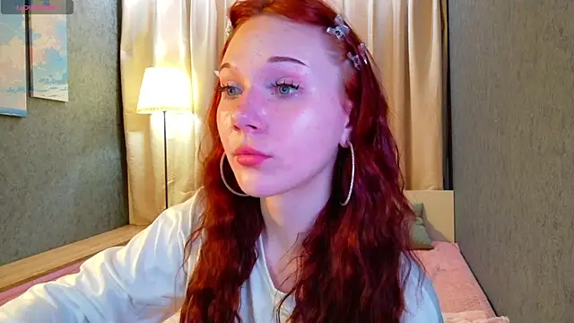 Snapshot of MargoViento chatting on 06.06.26 MargoViento online show from 06.06.26