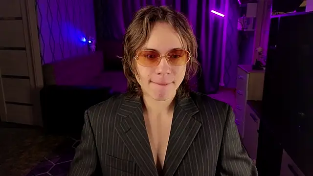 Snapshot of neganxxx chatting on 11.27.25 neganxxx online show from 11.27.25