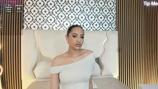 BEELLA TAY1 online show from 10.23.25