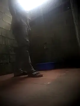 Snapshot of Dothanhthuan555 chatting on 12.19.25 Dothanhthuan555 online show from 12.19.25