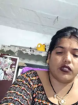 Snapshot of Apki_bhabhiji chatting on 10.13.25 Apki bhabhiji online show from 10.13.25
