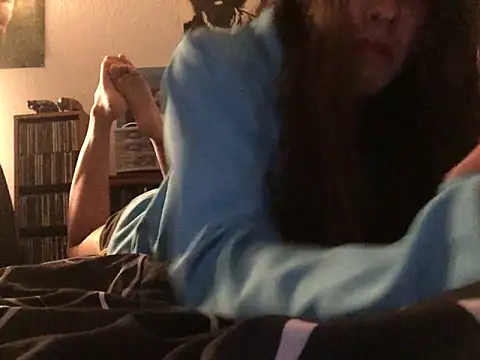 Feetwolf0 online show from 10.13.25